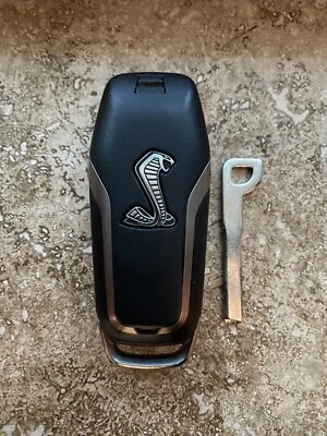 Ford Mustang Cobra 2015-17 llave inteligente mando a distancia FCC: M3N-A2C31243800 ¡Como nuevo! Foto 1 de 4