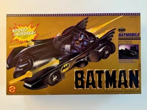 1989 Batman Vintage ToyBiz Action Figure with Batmobile Rocket Launcher - Picture 1 of 1