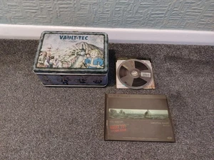 Fallout 3 Collectors Edition Lunchbox Tin, CD & Booklet Only Please Read  - Picture 1 of 7