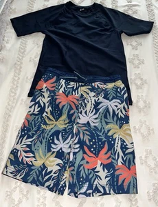 Old Navy Boys 2 piece swimsuit Size 18 XXL Swim Shirt And Shorts Set Navy Blue - Picture 1 of 9