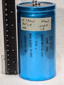 Mallory 33.000uF Nominal, 75V, 22 mΩ ESR, CGS Serie Kondensator - Bild 1 von 1