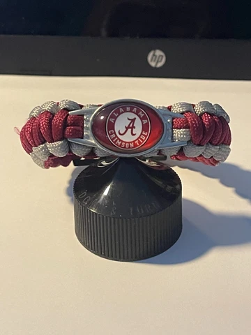 ALABAMA CRIMSOM TIDE NCAA Paracord Bracelet NEW  -  FREE SHIPPING!!! Cover