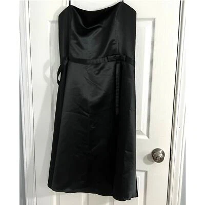 FIESTA WOMEN'S SATIN STRAPLESS BLACK FORMAL DRESS SIZE 3XL - Image 1 of 4