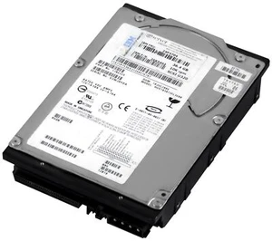 Hard Drive IBM 24P3704 26K5493 HUS103073FL3600 36.4GB 10000U/Min SCSI 3.5'' - Picture 1 of 3