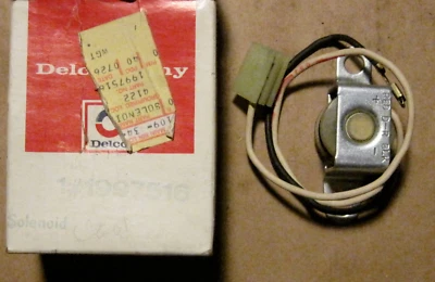 Solenoide de transmisión Buick 1981 OE ~ pieza GM # 1997516 Foto 1 de 3
