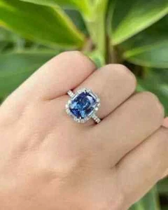 Anillo de compromiso con halo de tanzanita natural cojín de 3,70 quilates de oro blanco sólido de 14 quilates - Imagen 1 de 5