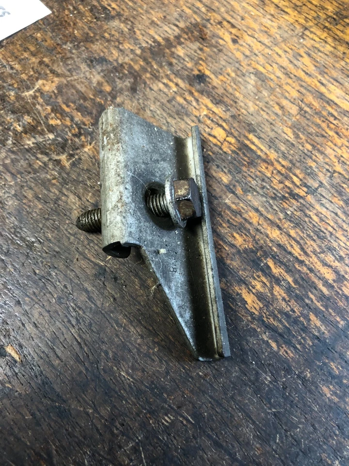 Abrazadera de sujeción de batería vauxhall vivaro renault traffic 01 a 14 furgonetas Foto 1 de 1