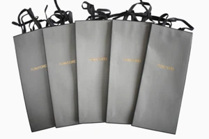 5PC New Authentic TOM FORD RETAIL SHOPPING GIFT Elongated Paper Bags 7x16.5x2 in - Picture 1 of 6
