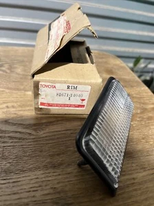 Toyota Celica 1981-86 Reverse Light Lens NOS - Picture 1 of 12