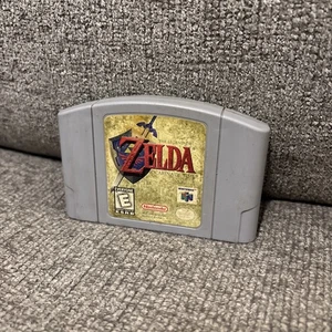 The Legend of Zelda: Ocarina of Time Nintendo 64, 1998, N64 - Bild 1 von 13