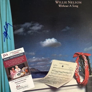 WILLIE NELSON Signed Album JSA COA Certified - Picture 1 of 9