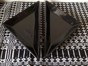 New!Pampered Chef Serving Dishes Simple Additions Triangles Set of 2 Black Party - Picture 1 of 8