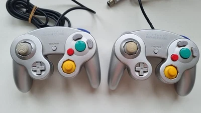 1× *Official* Nintendo Gamecube Controller Silver Tested - Image 1 of 2