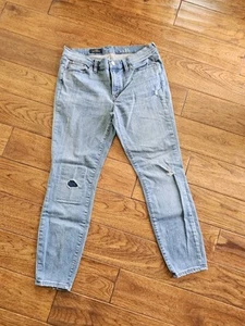 J. CREW  Toothpick Blue Denim Jeans Women's 31 Distressed Stretch EUC - Picture 1 of 8