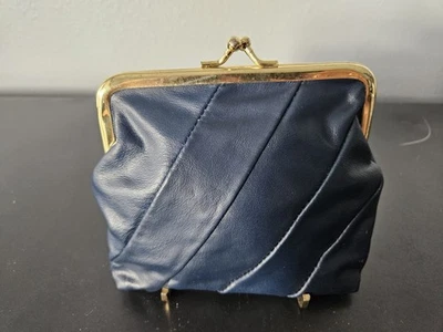 Vintage 1950s 60s Dark Navy Clutch Faux Leather Kiss Closer Vynal Coin Purse Bag - Image 1 of 4
