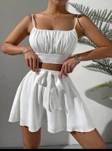 Conjunto de falda y camiseta sin mangas blanca de dos piezas SHEIN para mujer talla S - Imagen 1 de 5