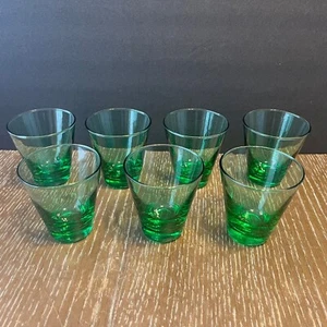 BEAUTIFUL LIBBEY FLARE EMERALD GREEN GLASS COCKTAIL/TUMBLERS 5oz VTG LOT OF 7 - Picture 1 of 8