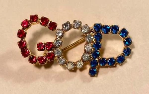 Vintage 1970s GOP Republican Petite Rhinestone Patriotic Gold Pin Brooch Trump - Picture 1 of 2