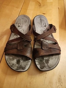 Merrell Bracken Dark Brown Leather Sandals Womens 9 Brown Hook Loop, Comfort - Picture 1 of 11
