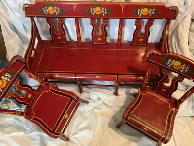 J.S. EBERSOL PRECIOSO BANCO ANTIGUO ROJO 3 PIEZAS NIÑOS Y 2 SILLAS DE LOS AÑOS 40. Foto 1 de 4