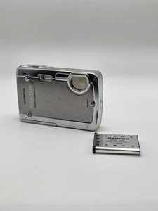 Cámara digital Olympus Stylus 725SW 7,1 MP. - Imagen 1 de 9