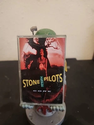 Stone Temple Pilots Core Cassette Tape Album, STP, 1992 US Version, Atlantic, EX - Image 1 of 4