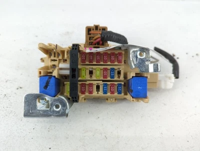 Nissan Versa 2013 caja de fusibles caja de fusibles módulo de relé 25230-7996a YYXTZ Foto 1 de 4