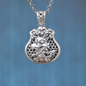 I05 Pendant Funny Dragon On Pocket With Segenswünschen Silver 999 - Imagen 1 de 6