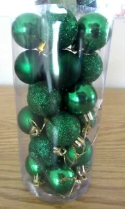 24 Assorted Green Plastic Christmas Tree Ornaments - Picture 1 of 2
