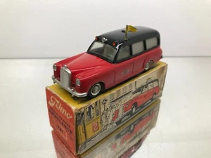 TEKNO DENMARK 731 MERCEDES BENZ 220S AMBULANCE -RED 1:43- HIGH QUALITY IB - 458 - Imagen 1 de 10