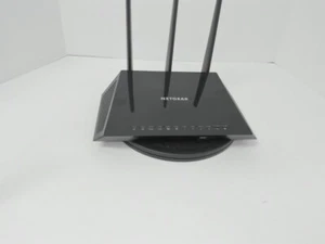 Netgear Nighthawk R6700v2 AC1750 Smart WiFi Router - Afbeelding 1 van 5