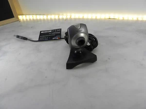 TRUST WB-1400T Webcam for PC Laptop 352 x 288 1MP CHAT ONLINE UK SELLER #BOX158 - Picture 1 of 2