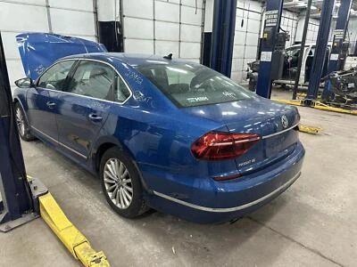Compresor de aire acondicionado usado para: Volkswagen Passat 2017 1,8 grado B Foto 1 de 4