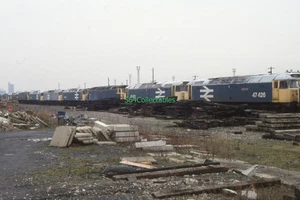 S52 35mm Slide Class 47 47426 47452 Old Oak Common - Picture 1 of 1