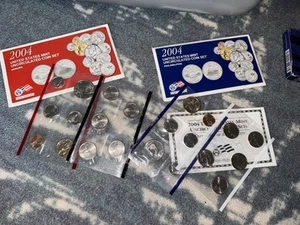 Lot If 2004 Mint Uncirculated Coins Philadelphia & Denver - Picture 1 of 4