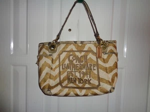 Coach Handtasche Geldbeutel Animal Print gold hellbraun beige Töne Reißverschluss - Bild 1 von 5