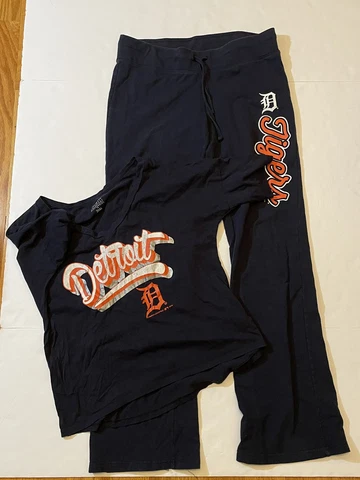 Campus Lifestyle Detroit Tigers Women’s Navy  Size M Lounge set EUC Cover