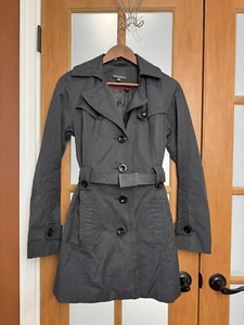 J376 - Women's Cynthia Rowley Black Jacket - Size Medium - Picture 1 of 7
