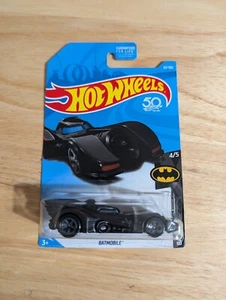 new 2018 hot wheels batmobile (hw batman 4/5) #62/365 - Picture 1 of 8