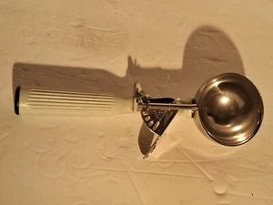 Raspador de metal gris metal Vollrath 47140 usado buen estado - Imagen 1 de 7