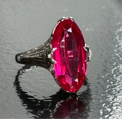 ANILLO ART DECO ORO BLANCO 14K Y RUBÍ CREADO EN LABORATORIO TALLA 5.5 Foto 1 de 4