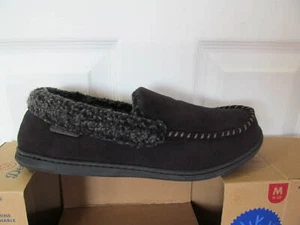 NWT MEN'S DEARFOAMS MEMORY FOAM NO SWEAT COMFORT SLIPPERS M 9-10 BLACK - Picture 1 of 8