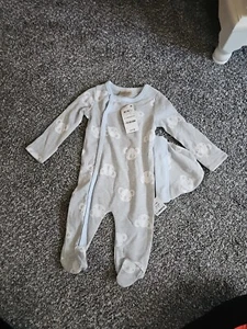 2 Piece Boys 0-3 Months KOALA Button Up Pj With Hat - Picture 1 of 3