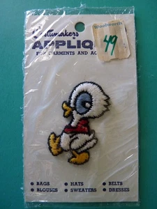 Vintage DUCK Applique Embroidered Patch 2" Sew-On NIP - Picture 1 of 2