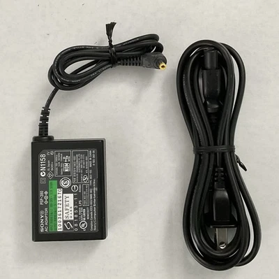 Adaptador de CA Sony PSP OEM SOLO para PSP 3000 Foto 1 de 2