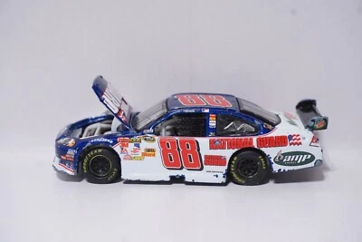 Dale Earnhardt, Jr. #88 2011 Guardia Nacional/Amp Energy NASCAR 1:64 SUELTO ¡¡LEER!!! Foto 1 de 4