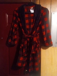 Cat & Jack Black & Red Robe Size 8/10(M) $15 Youth 23" Long - Picture 1 of 2