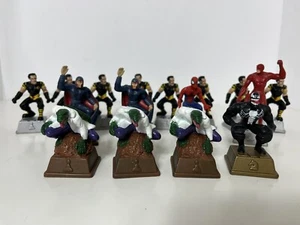 Lot 16 TM Marvel Heroes Chess Replacement Figurine Chess Pieces 2003 - Picture 1 of 5