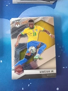 Vinicius Jr 2021-22 Panini - Mosaic Fifa Road To World Cup - Picture 1 of 1