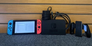Nintendo Switch HAC-001(-01) 32GB Handheld Video Game Console - Picture 1 of 10